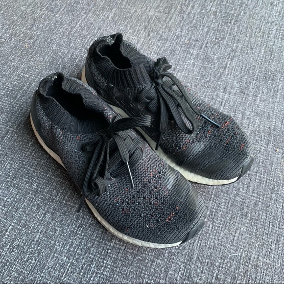 Adidas | Ultra Boost - Picture 1 of 6